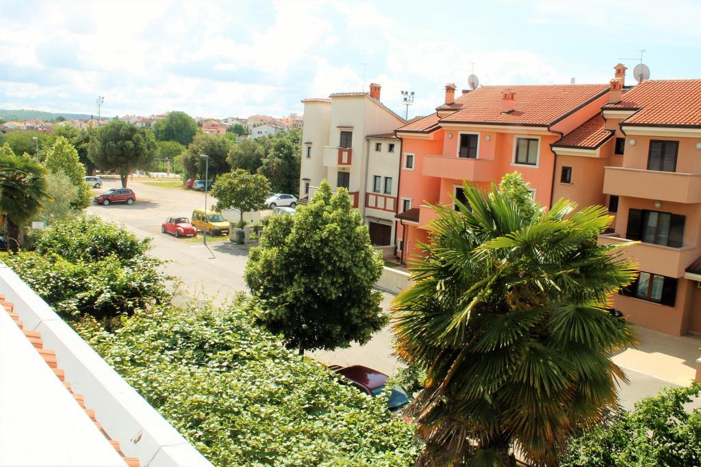Apartment Rita 1 Ровинь Экстерьер фото