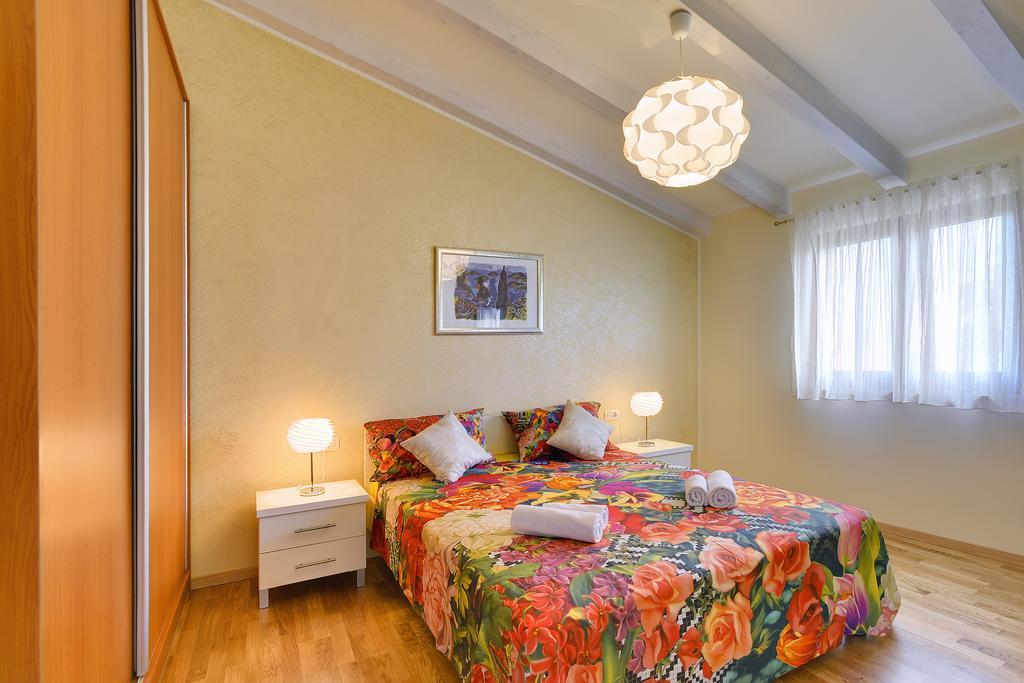 Apartment Rita 1 Ровинь Экстерьер фото
